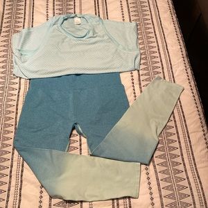Womens Tek Gear set
